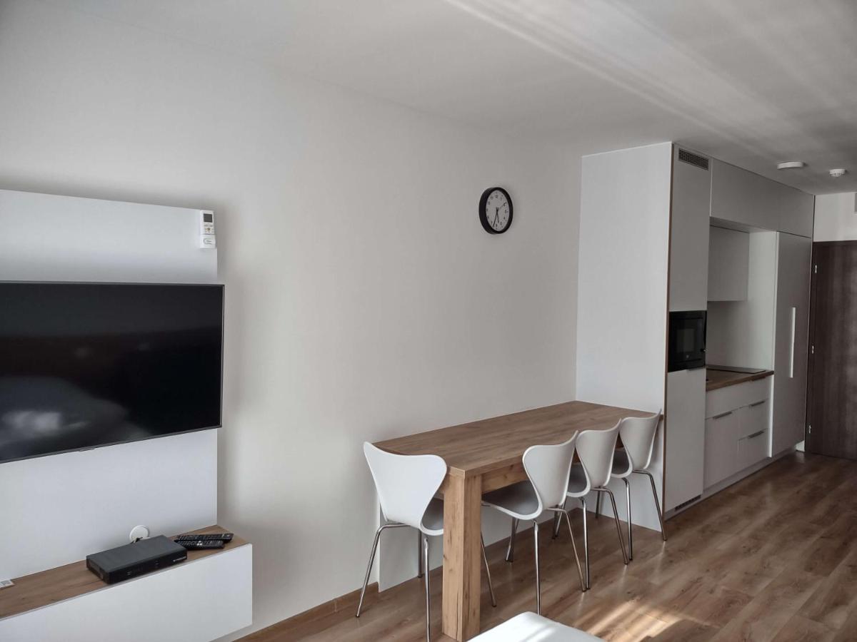 Apartman Kyjev 2 Podhájska Exterior photo